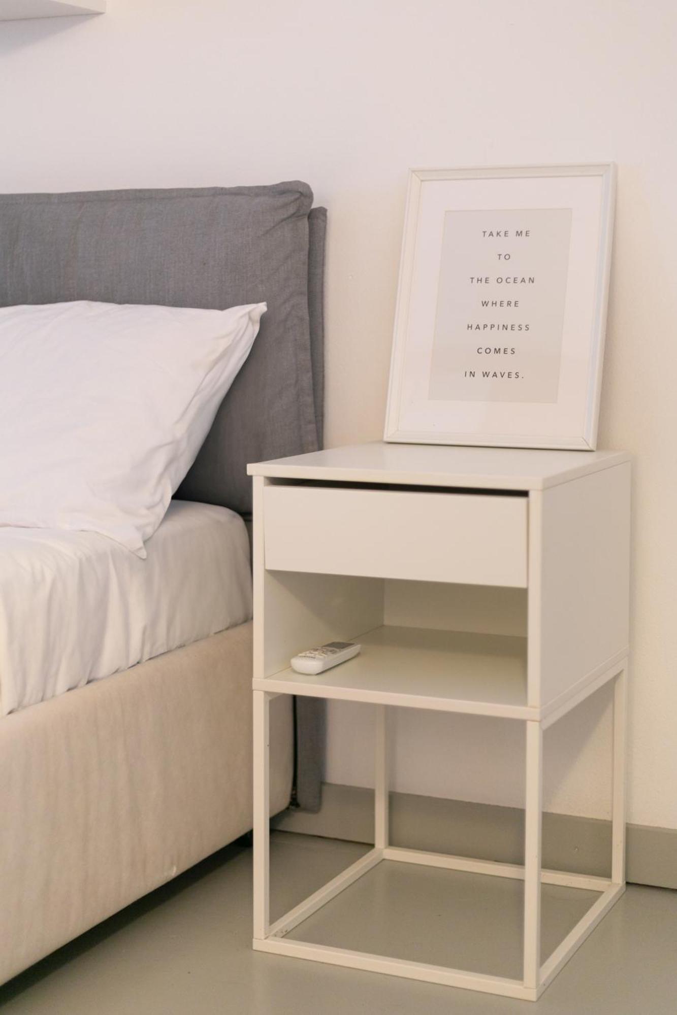 White And Brown Exclusive Loft With Terrace - Free Parking - M2 Station Apartment Милано Екстериор снимка