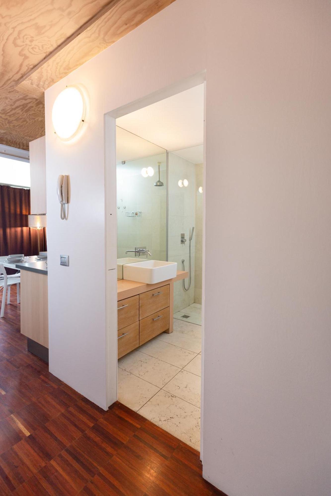 White And Brown Exclusive Loft With Terrace - Free Parking - M2 Station Apartment Милано Екстериор снимка